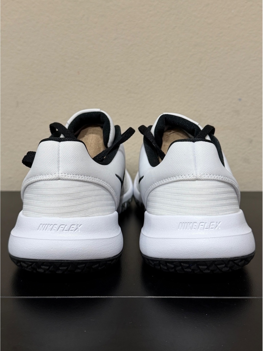 Size 10.5 - Nike Flex Control 4 “White” - Picture 5 of 6